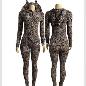 Victorias Secret Pink Thermal Hoodie Sleep Onesie Pajamas Catsuit Leopard Medium